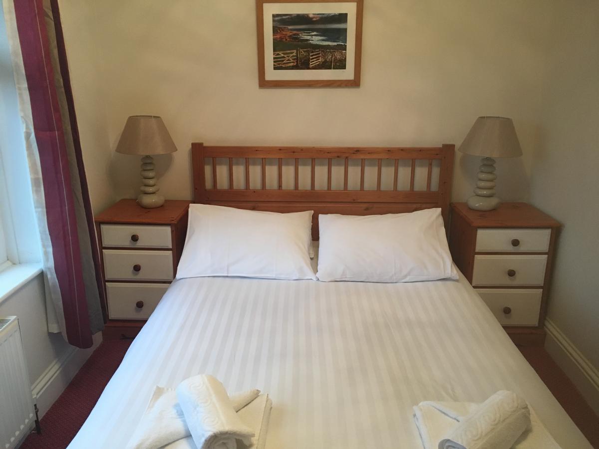 Sun Bay Hotel Кингсбридж Экстерьер фото